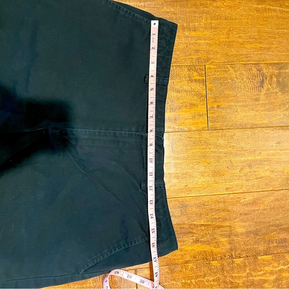 Tommy Hilfiger Classic Black Shorts Women’s Size 12 - Picture 9 of 10